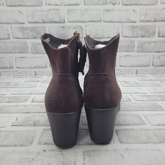 Crocs Brown Suede Wedge Heel Ankle Booties Zip Closure Women's Size 11 - Picture 5 of 8